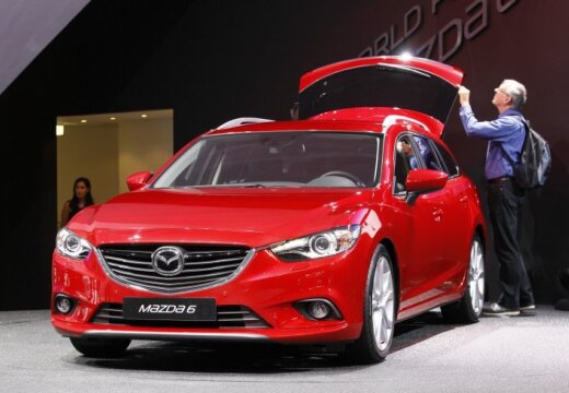 Париж-2012: универсал Mazda 6 предстал перед публикой
