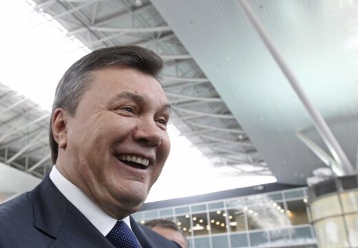 СМИ: Янукович живет с гражданской женой в Сочи