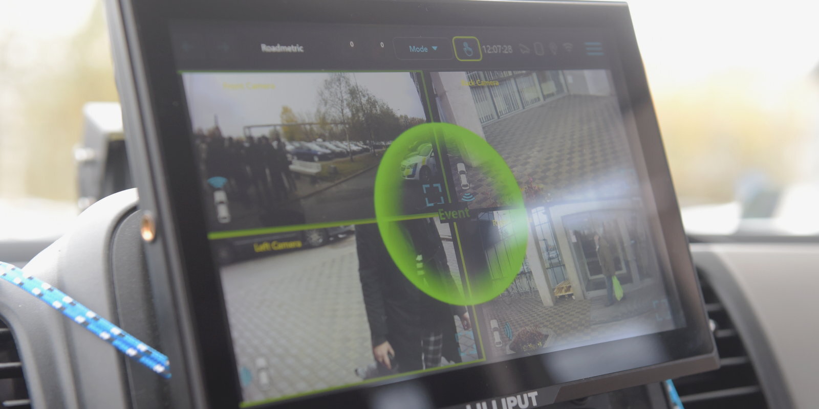 "Мобильный участок полиции" от латвийского разработчика: в режиме 360 градусов полиция видит, кто проехал на красный