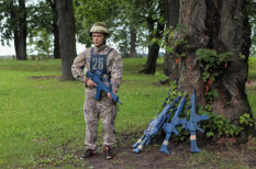 Служба и опасна, и трудна: 120 фото испытаний будущих офицеров латвийской армии