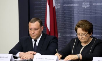 Kozlovskis: lēmums par premjera amata kandidātu jāpieņem 'Vienotības' valdei