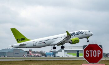 Investori bažīgi par 'airBaltic' finansiālo nākotni; uzņēmums atzīst, ka ir grūti laiki