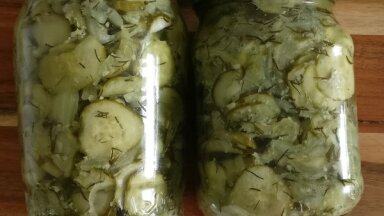 Foto recepte: Latgales salāti ar ķiplokiem bez karsēšanas