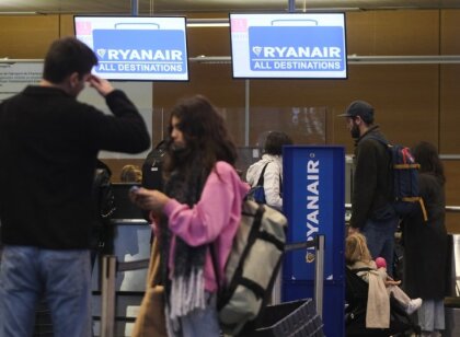 'Ryanair' stjuarti Beļģijā sāk trīs dienu streiku