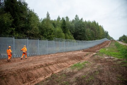 VNĪ: atmežošana kavē žoga uz Latvijas-Baltkrievijas robežas izbūves tempu; pabeigti 17,5 kilometri