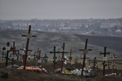 Faktu pārbaude: Nav tiesa, ka Polijā veido jaunas kapsētas Ukrainā kritušiem algotņiem
