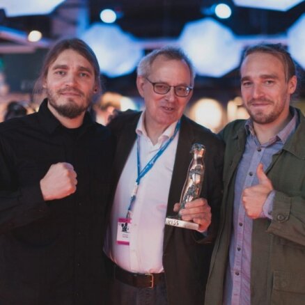 Tamperes filmu festivālā uzvarējusī latviešu filma 'Kastrāts Kuilis' uzsāk ceļu uz 'Oskara' balvu