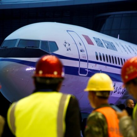 'Boeing' pārtrauc titāna iegādes no Krievijas