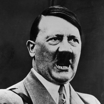 Atrasti jauni pierādījumi, ka Hitlers inscenējis savu nāvi