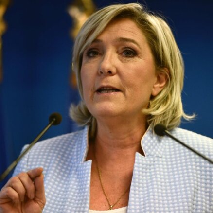 Марин Ле Пен призвала положить конец "сверхвласти" Брюсселя