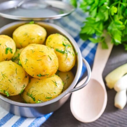 Kādēļ kartupeļi jāiekļauj diētā, un kā tos ātri un pareizi pagatavot