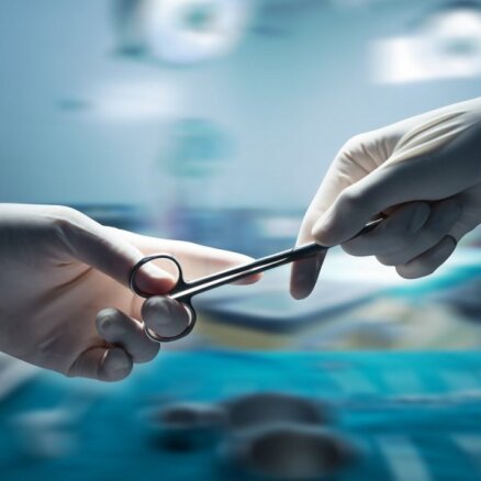 Unikālā operācijā glābj dzīvību pacientam ar aortas atslāņošanos