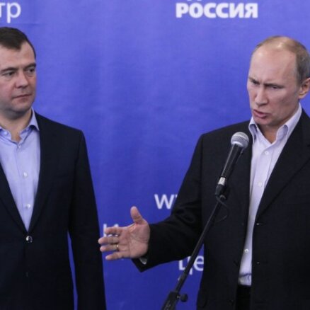 Medvedevs: 'Vienotajai Krievijai' nāksies vedot koalīciju Valsts domē