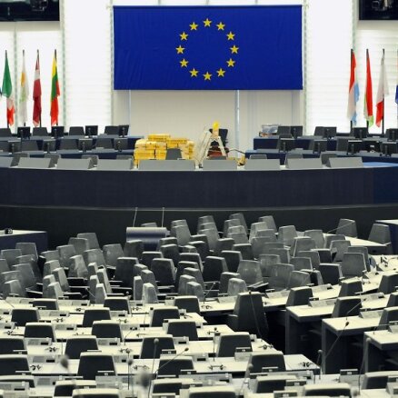 Eiroparlamentārieši paudīs savu nostāju par ES 2012.gada budžetu