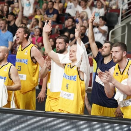 Bagatska vadītā Ukrainas basketbola izlase pārbaudes spēlē uzvar Poliju