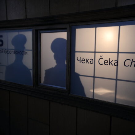 Čekas ziņotāju izvērtēšanā pietrūcis pētnieciskās žurnālistikas, secina vēsturnieks
