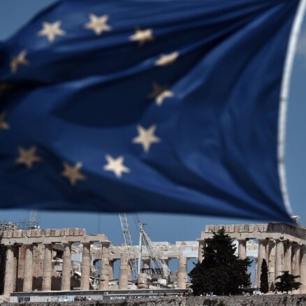 Дипломаты: еврогруппа одобрила третий пакет финансовой помощи Греции
