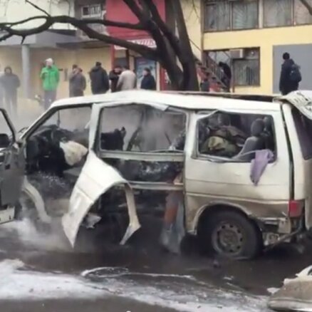ВИДЕО: В Харькове взорвался автомобиль комбата местной милиции