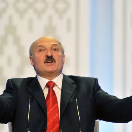Lukašenko par nepieņemamām nosauc SVF prasības aizdevuma saņemšanai