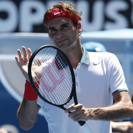 Легенда тенниса Федерер обошел по титулам великого Макинроя