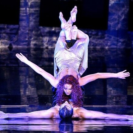 Foto: Daugavpilī pirmizrādi piedzīvo smalkā dejas izrāde 'Kazanova. Henrieta. Venēcija.'