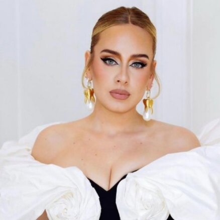 Dziedātāja Adele pilnībā pārtraukusi lietot alkoholu