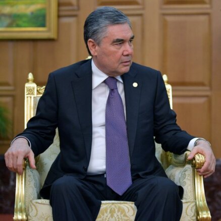 Turkmenistānā aizliedz rindas pēc pārtikas, lai nediskreditētu vadoni