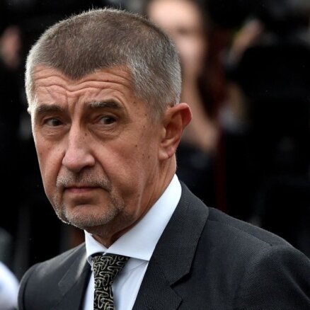 Čehijas parlaments atceļ Babiša imunitāti