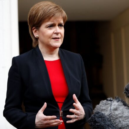 Skotijas līdere paziņo par jauna neatkarības referenduma rīkošanu līdz 2021.gadam