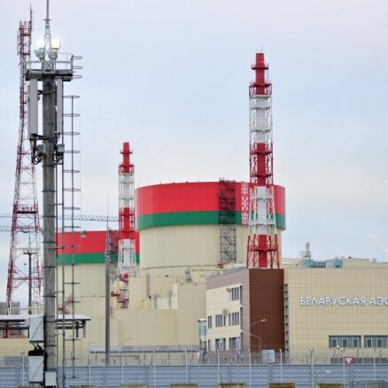 Lietuva atvēlēs līdz 100 miljoniem eiro, lai sagatavotos iespējamai avārijai Astravjecas atomelektrostacijā