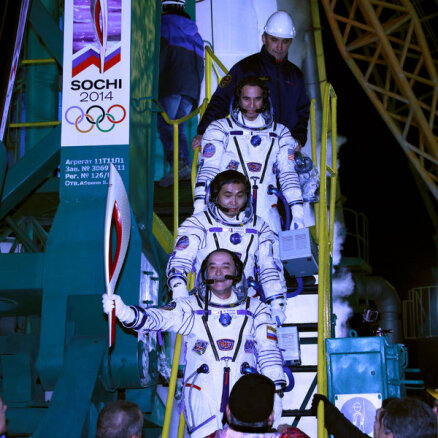 Олимпийский огонь Сочи-2014 отправился в космос