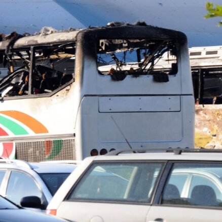 Bulgārijas iekšlietu ministrs: sprādzienu autobusā ar Izraēlas tūristiem sarīkojis terorists pašnāvnieks