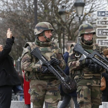 ПБ: после терактов в Париже ситуация с безопасностью в Европе не улучшилась