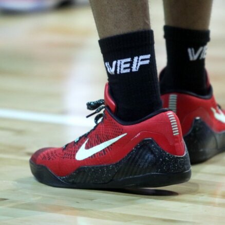 'VEF Rīga' basketbolisti palīdz 'Krasnij oktjabr' komandai pārtraukt sešu zaudējumu sēriju