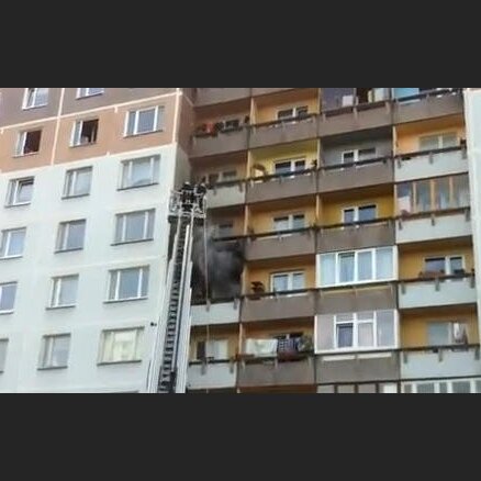 До 900 балконов в Риге могут обвалиться: ремонт придется оплатить жильцам