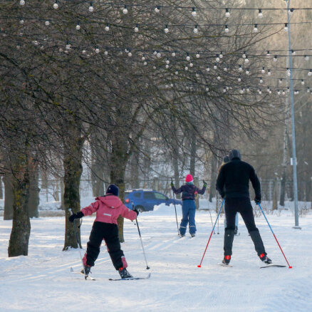 На этой неделе в Риге заработают лыжные трассы и каток