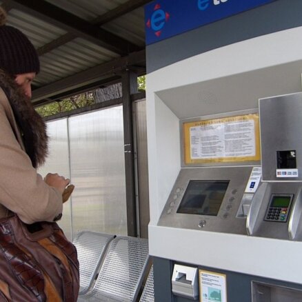 Из-за перехода на евро билетные автоматы Rīgas satiksmes не будут брать латы
