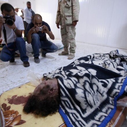 Nepabeigts autopsijas ziņojums: Kadafi  nogalinājušas lodes