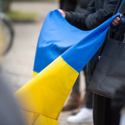 Saeima vienbalsīgi pieņem likumu Ukrainas civiliedzīvotāju atbalstam