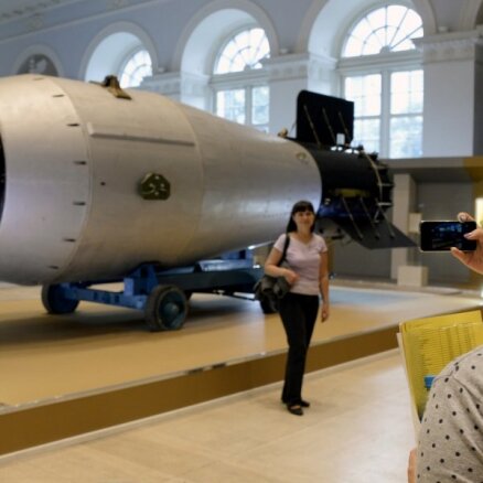 'Bumbu cars': Kā izskatījās pasaulē jaudīgākā detonētā ūdeņraža bumba