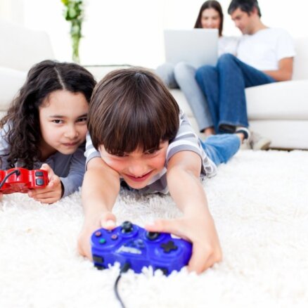 Pētījumā atklāts, kā videospēļu spēlēšana pozitīvi ietekmē smadzeņu funkcijas