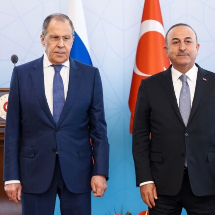 Ankaras sarunās nav panākts izrāviens Melnās jūras labības koridora lietā
