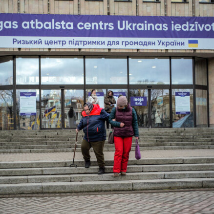 Кабмин утвердил план поддержки украинских беженцев: помощь в размещении, курсы латышского, пособия