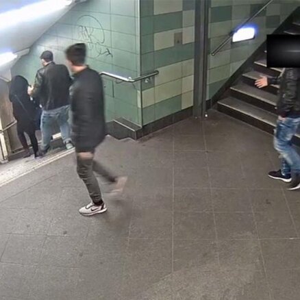 Арестован пнувший женщину в берлинском метро выходец из Болгарии