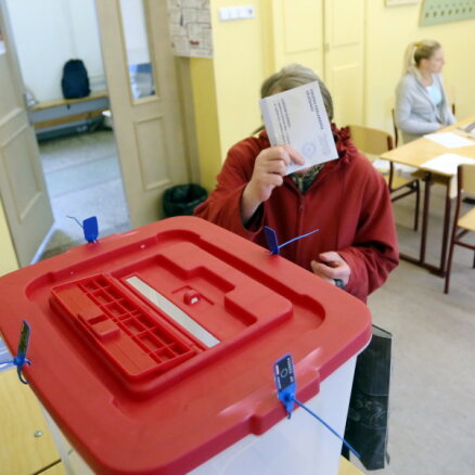 EP vēlēšanu dienā pirmajā stundā nobalsojuši 0,49% vēlētāju