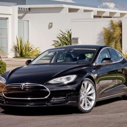 Компания Tesla Motors впервые получит прибыль