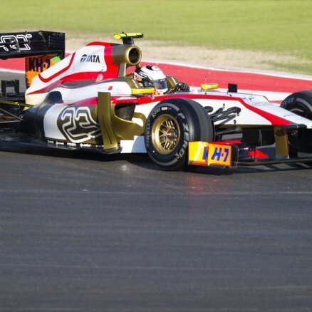 Сразу две команды "Формулы-1" пропустят ближайшие Гран-при