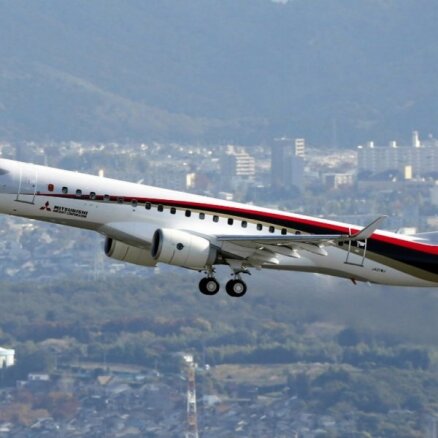 Testa lidojuma video: Japānas 'Mitsubishi Regional Jet' sarūpē 'Bombardier' jaunu konkurentu