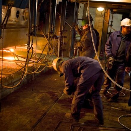 Лишь 70 работникам Liepājas metalurgs удалось трудоустроиться