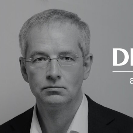 DELFI запускает серию предвыборных дискуссий с Янисом Домбурсом